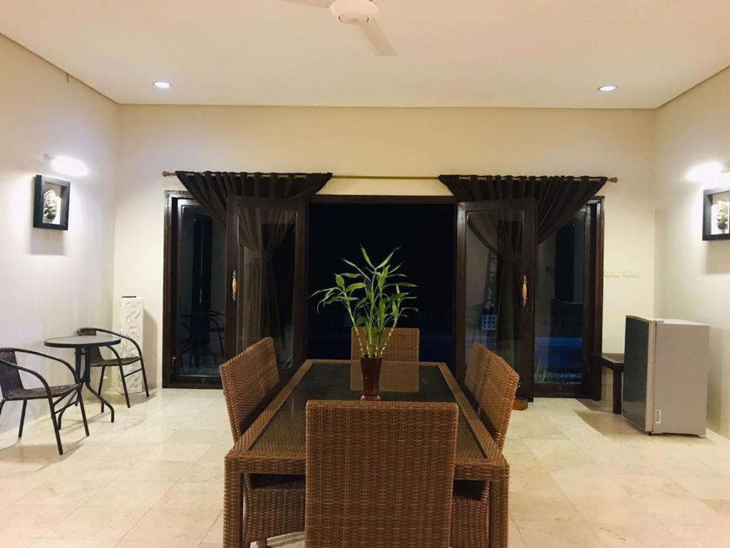Imaj Private Villas Senggigi Exterior foto